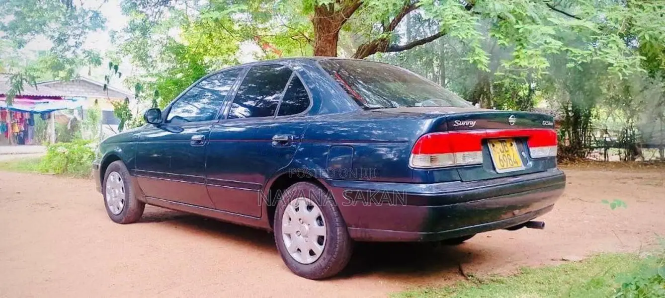 Nissan FB15 2000 Car (Used)