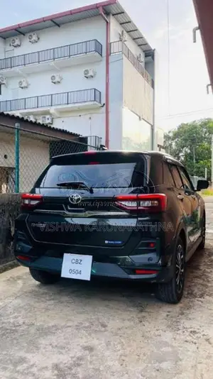 Toyota Raize Z Japan 2023 SUV (Used)