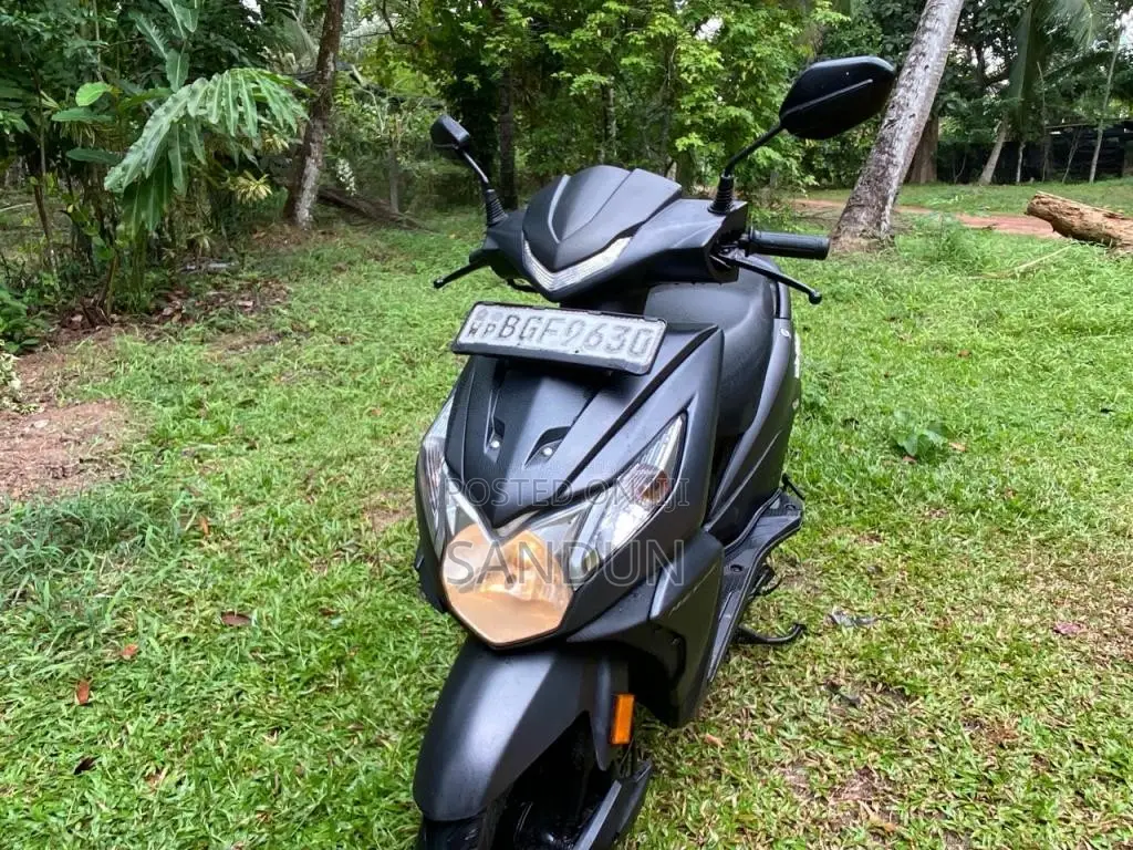 Honda Dio 2018 Motorbike (Used)