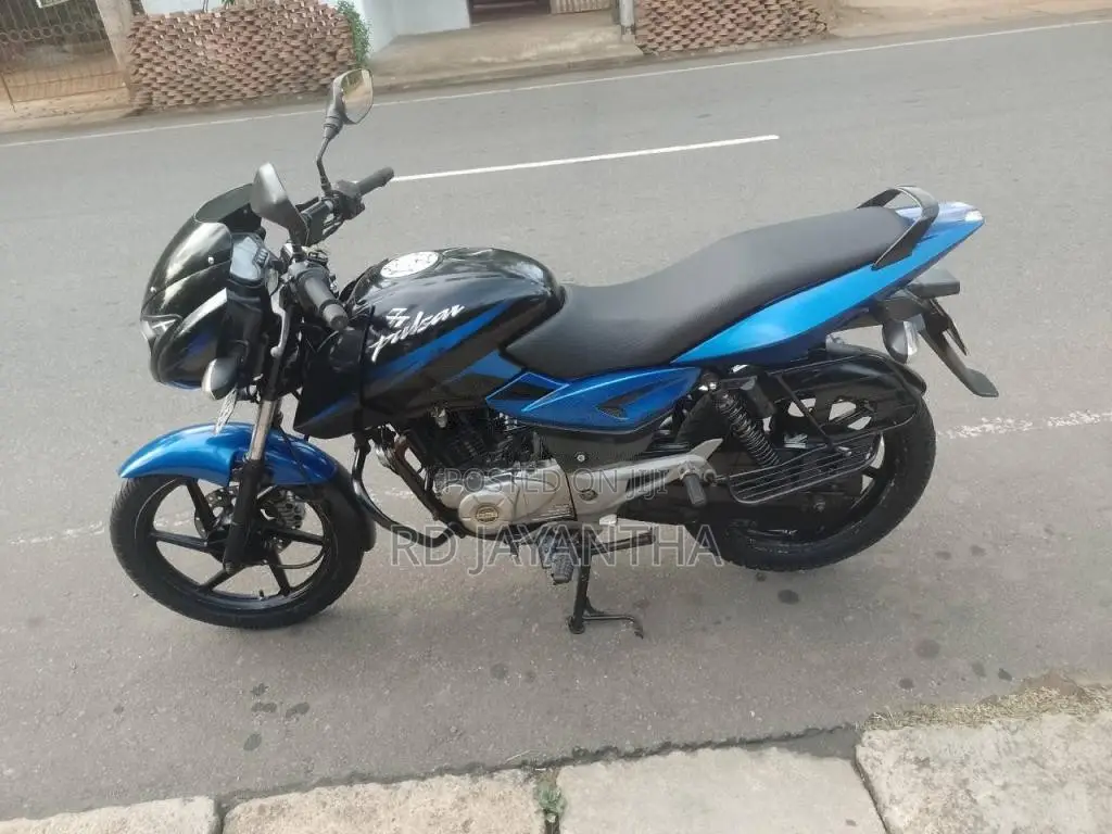 Bajaj Pulsar 2015 Motorbike (Used)