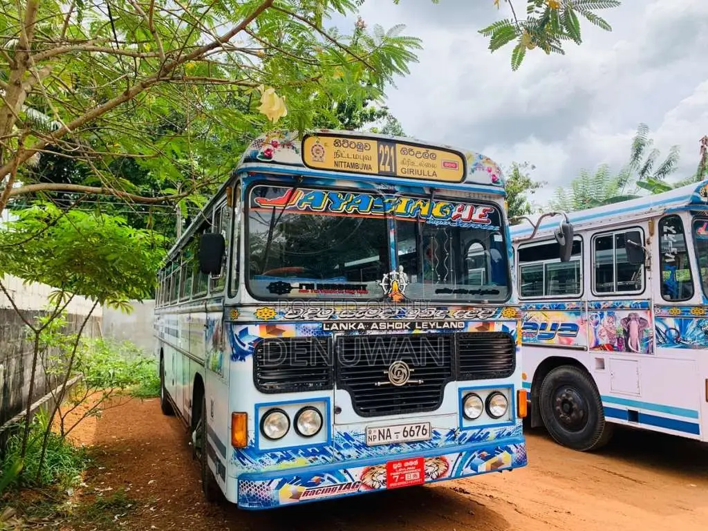 Ashok-Leyland Hino Power 2008 Bus (Used)