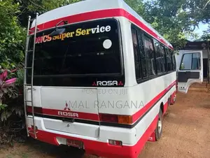 Mitsubishi Rosa 1988 Bus (Used)