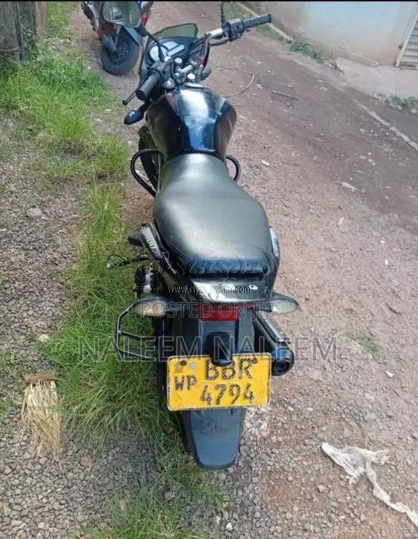 Bajaj Discover 2014 Motorbike (Used)
