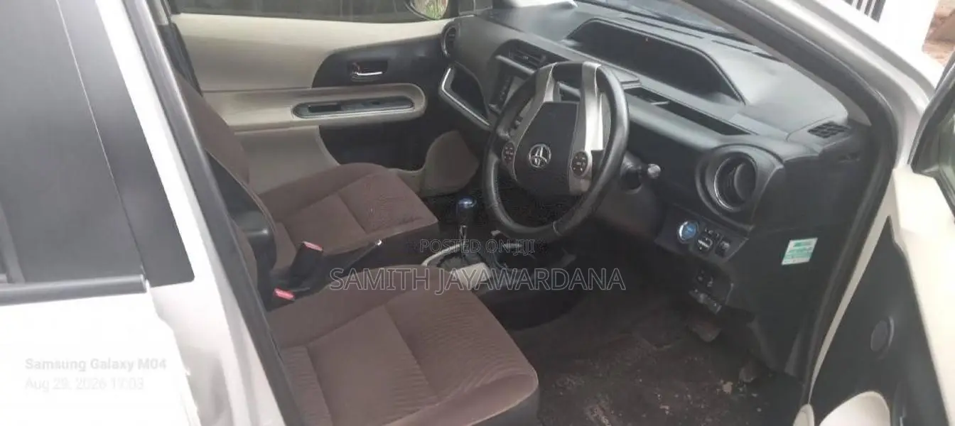 Toyota Aqua 2013 Car (Used)