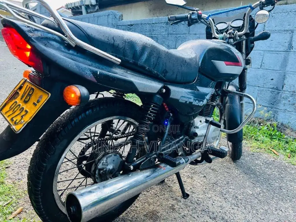 Bajaj CT-100 2009 Motorbike (Used)