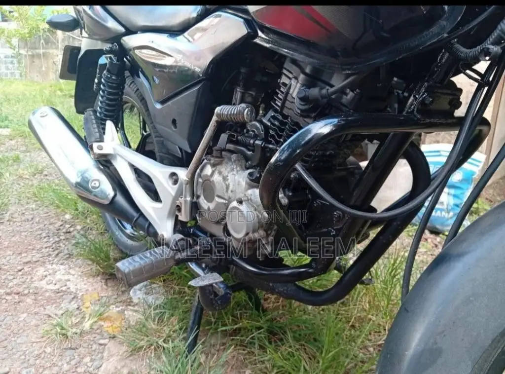 Bajaj Discover 2014 Motorbike (Used)