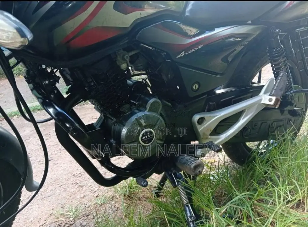 Bajaj Discover 2014 Motorbike (Used)