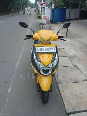 Honda Dio 2018 Motorbike (Used)