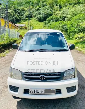 Toyota Noah CR42 1999 Van (Used)
