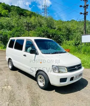 Toyota Noah CR42 1999 Van (Used)