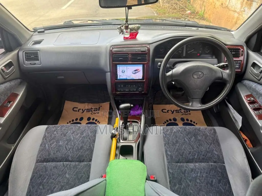 Toyota Carina Ti Myroad AT212 1999 Car (Used)