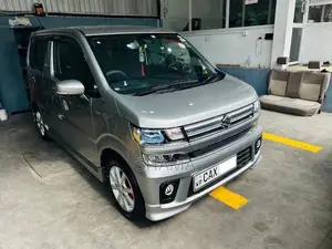 Suzuki Wagon R FZ 2018 Car (Used)