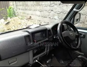 Nissan Clipper 2012 Van (Used)