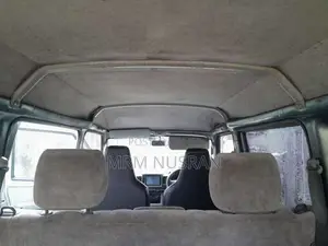 Nissan Clipper 2012 Van (Used)