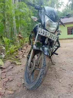 Hero Hunk 2009 Motorbike (Used)