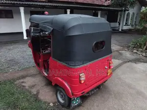 Bajaj 4 stroke 2013 Three Wheel (Used)