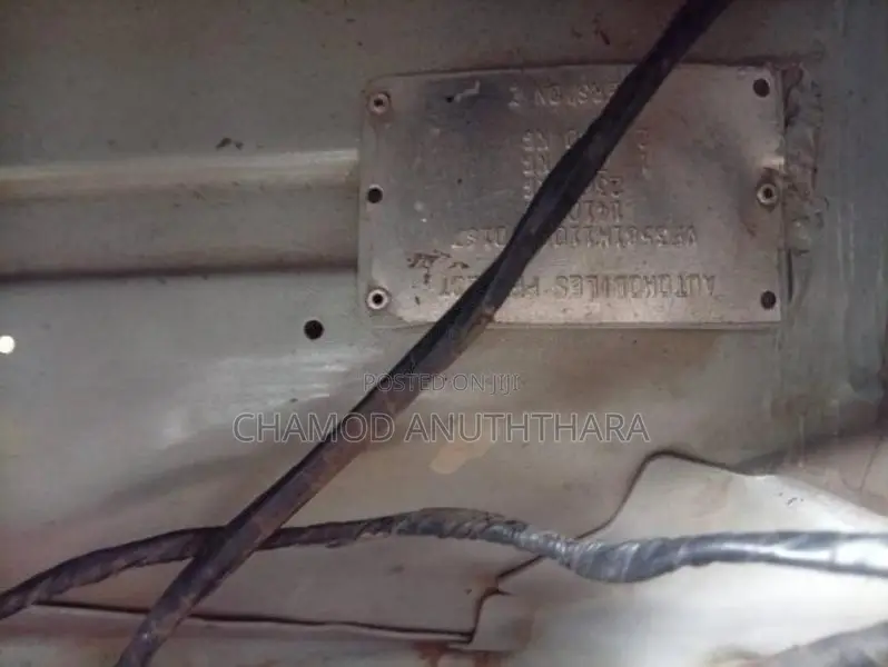 Peugeot 305 1986 Car (Used)