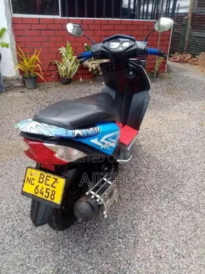 Honda Dio 2017 Motorbike (Used)