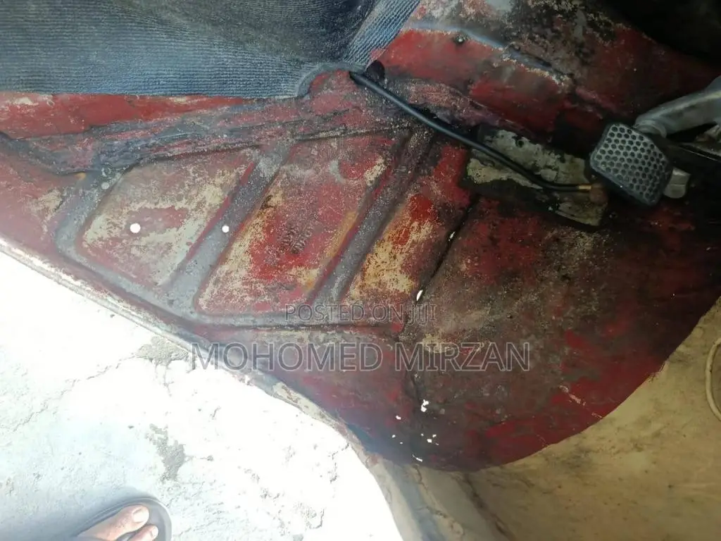 Bajaj RE 1984 Three Wheel (Used)