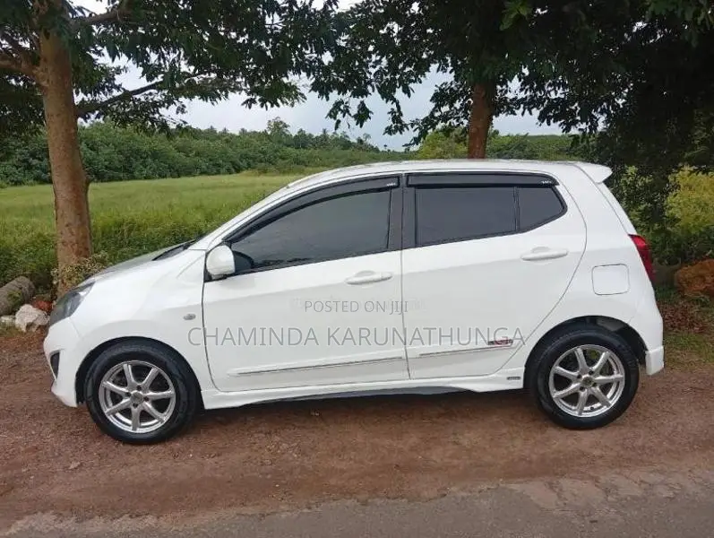 Perodua Axeya 2016 Car (Used)