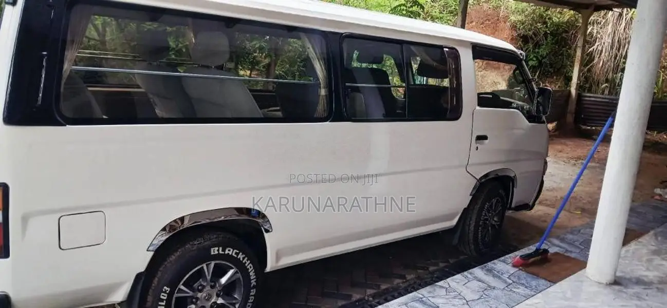 Nissan Caravan VRGE24 2004 Van (Used)