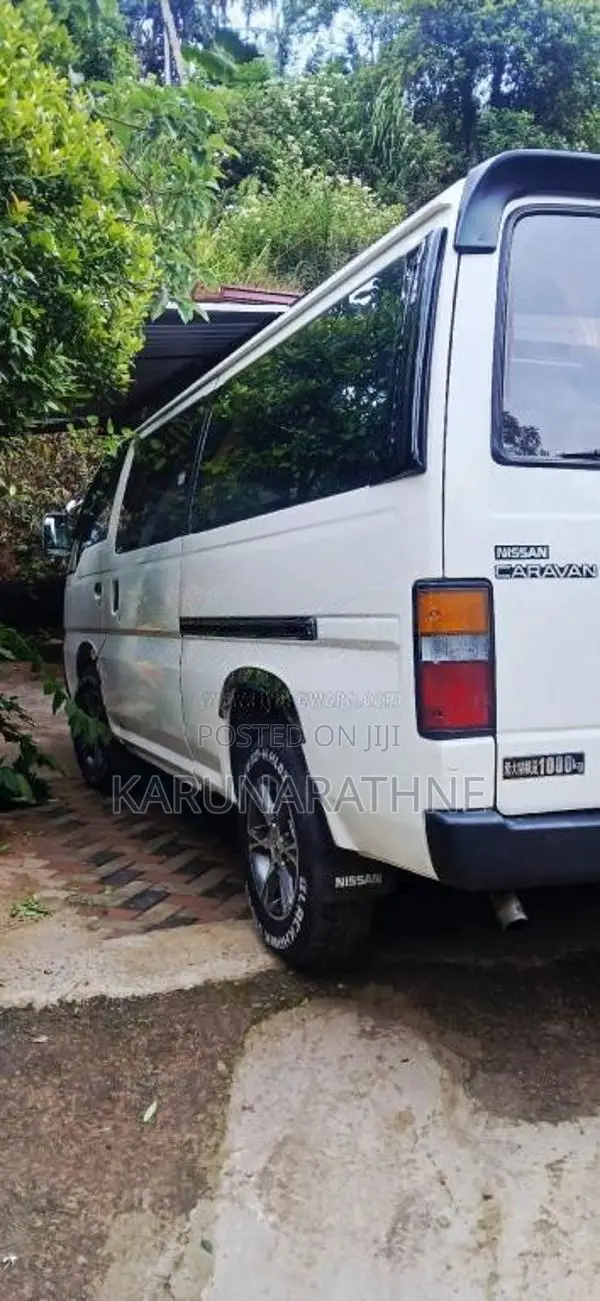 Nissan Caravan VRGE24 2004 Van (Used)