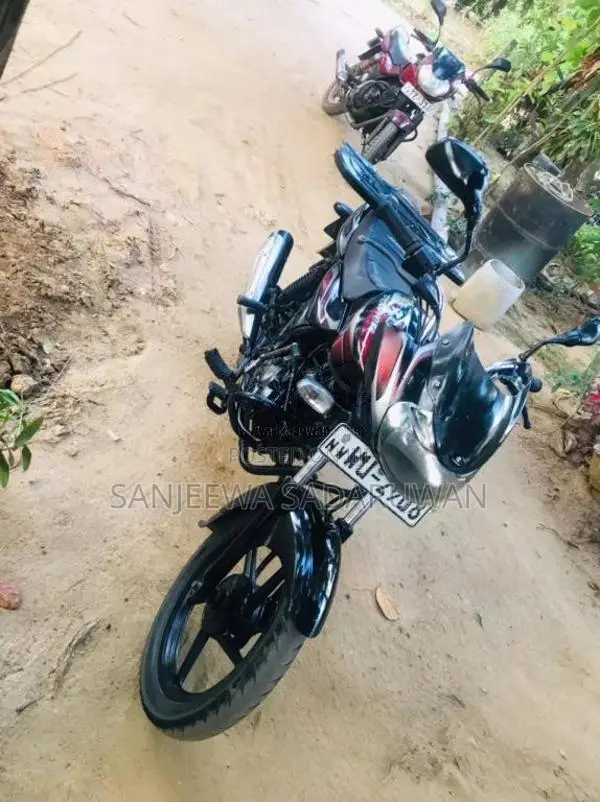 Bajaj Discover 2012 Motorbike (Used)