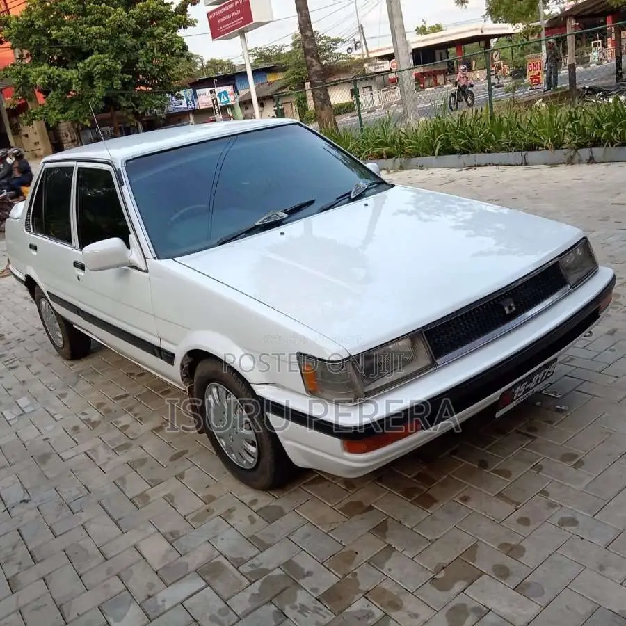 Toyota Corolla AE81 1986 Car (Used)