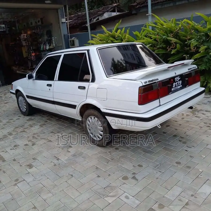 Toyota Corolla AE81 1986 Car (Used)