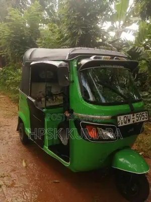 TVS King 2010 Three Wheel (Used)