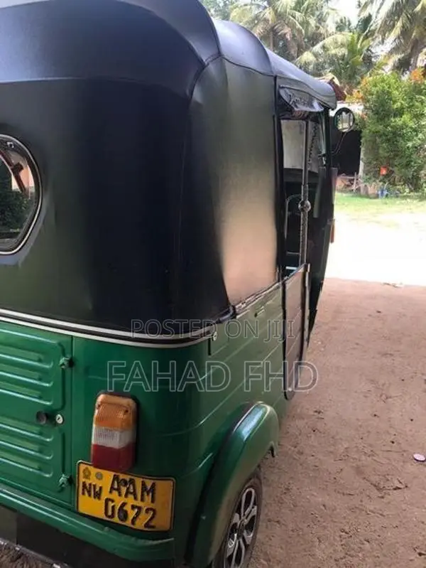 Bajaj RE 2013 2003