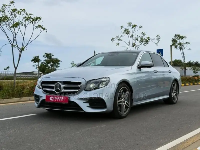 Mercedes Benz E350 Premium Plus Spec 2017