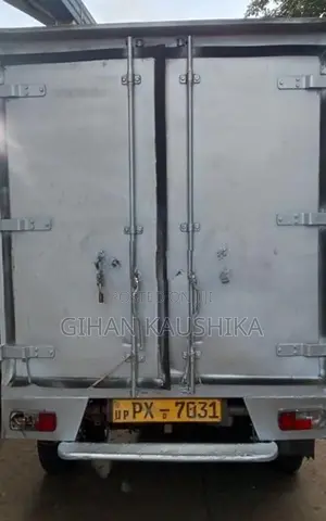 Tata Dimo Batta 2013