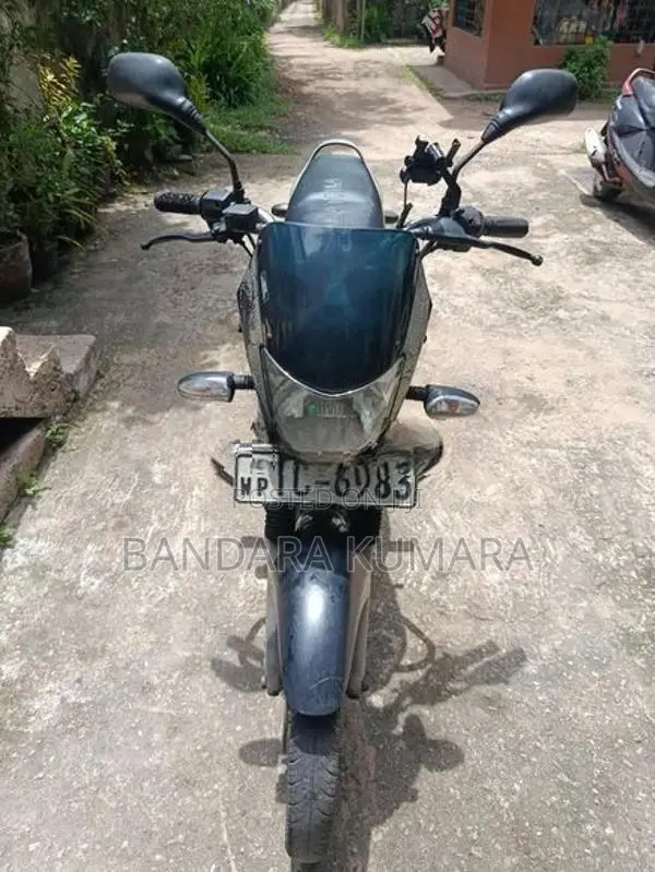 Bajaj Platina 100 Base Trim 2006