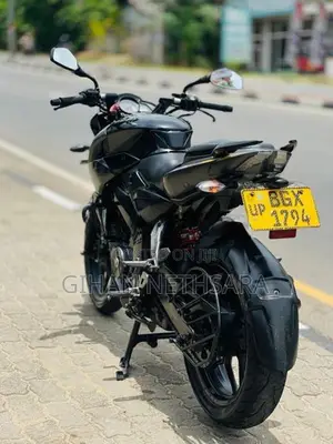 Bajaj Pulsar NS200 2018