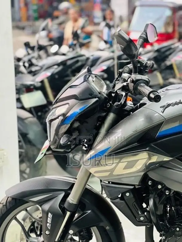 Bajaj Pulsar NS200 2026