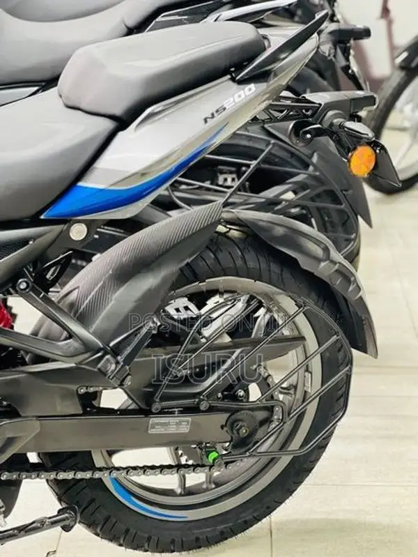 Bajaj Pulsar NS200 2026
