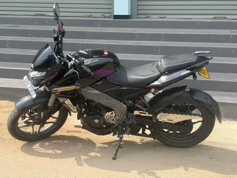 Bajaj Pulsar NS200 2026