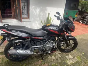 Bajaj Pulsar 150 2017