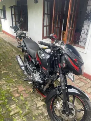 Bajaj Pulsar 150 2017