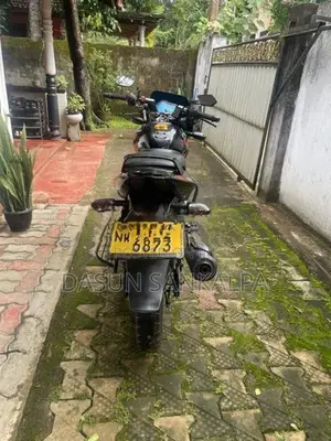Bajaj Pulsar 150 2017