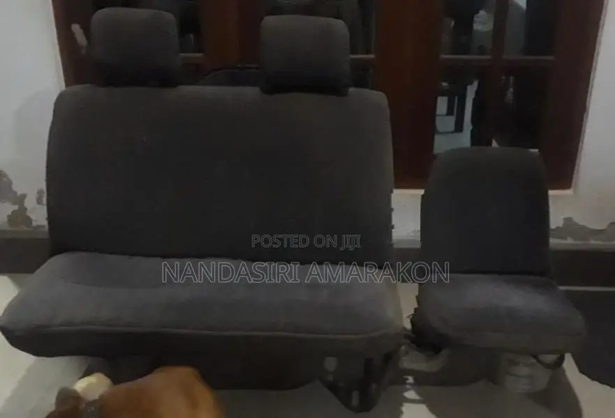 CR27 Lotto Van Seat Set