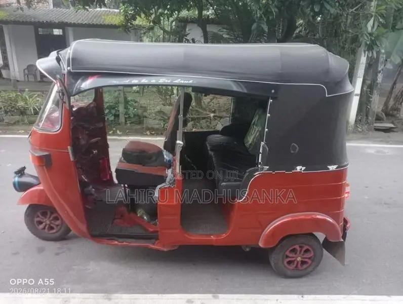 Bajaj RE 2006