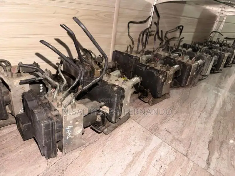 Mitsubishi Canter ABS Actuator