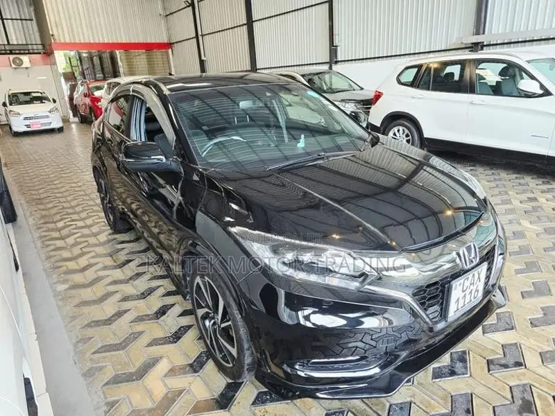 Honda Vezel RS Sensing 2017