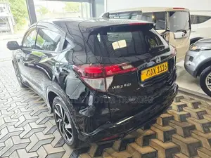 Honda Vezel RS Sensing 2017