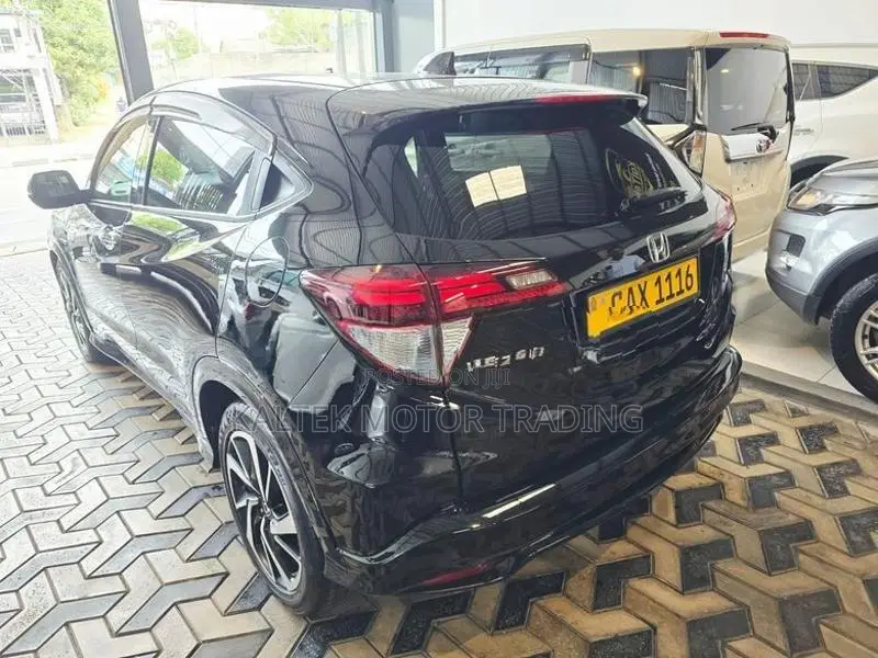 Honda Vezel RS Sensing 2017