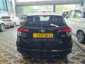 Honda Vezel RS Sensing 2017