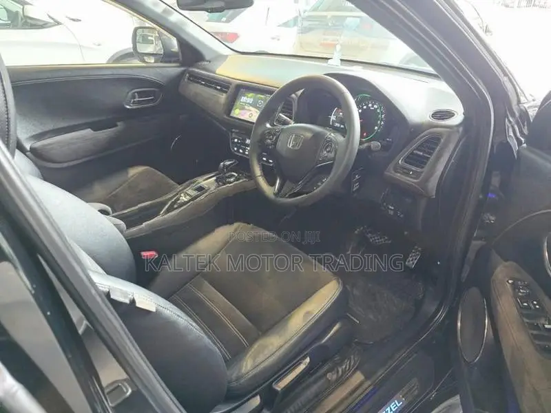 Honda Vezel RS Sensing 2017
