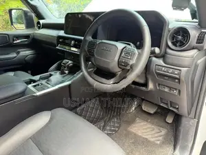 Toyota Land Cruiser Prado VX250 2024